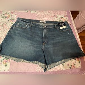 New with tags Abercrombie and Fitch shorts size 20